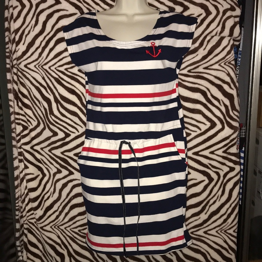 Kessley S/M dress red white and blue striped New